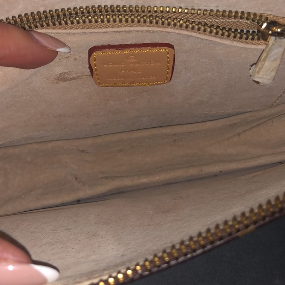 Brown Shoulder Bag - Picture 6 of 7